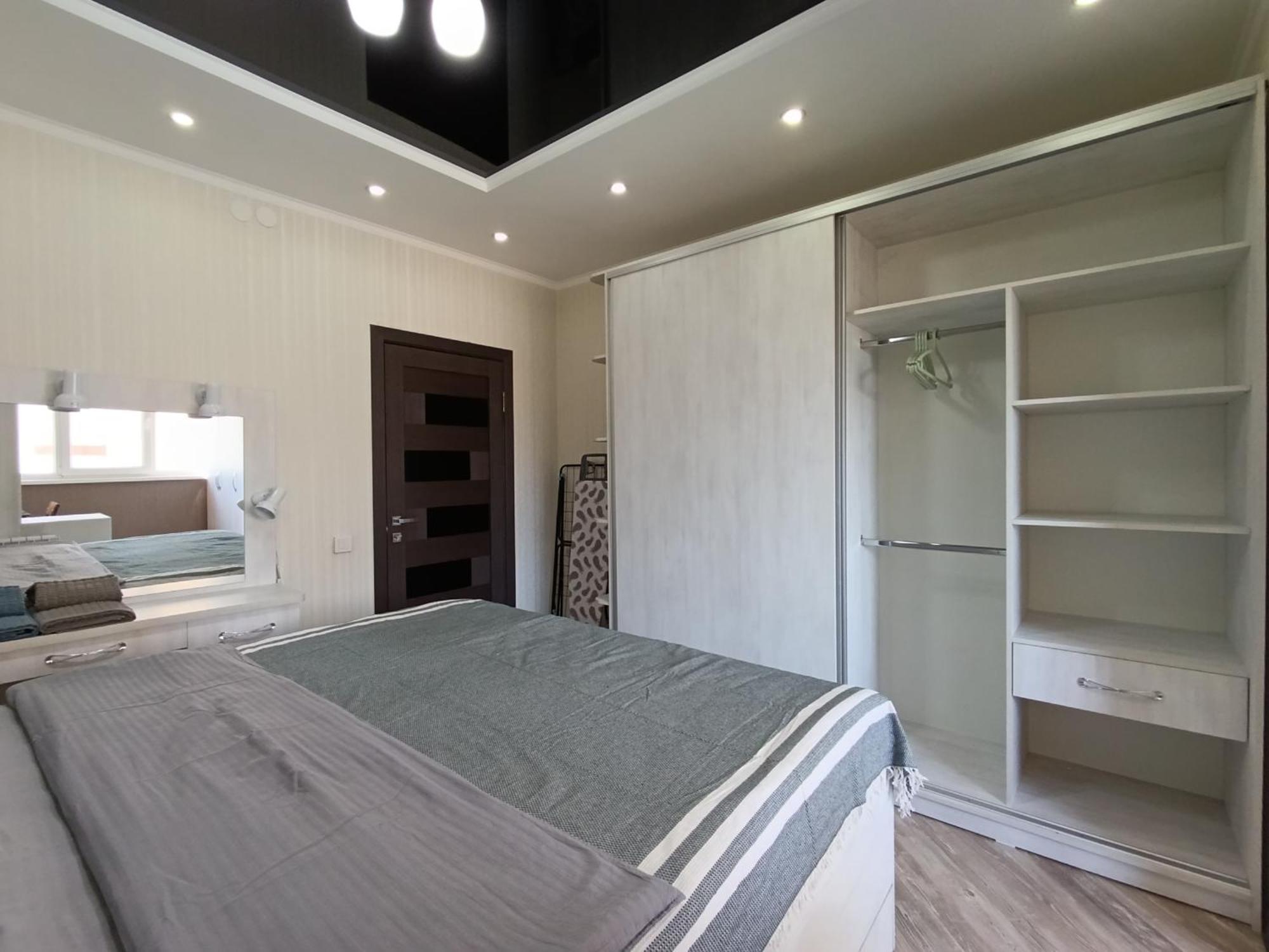 Апартаменты Aura On Abdrahmanova 145 Бишкек Экстерьер фото